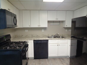 12026 S Kildare Ave in Alsip, IL - Building Photo - Building Photo