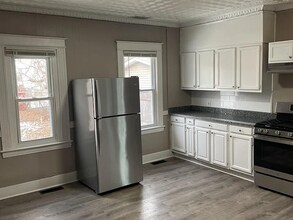 28 Hoff St in Rochester, NY - Building Photo - Building Photo