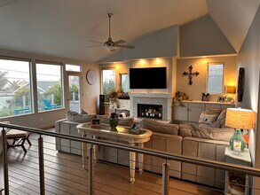 2560 Juniper Ave in Morro Bay, CA - Building Photo - Building Photo