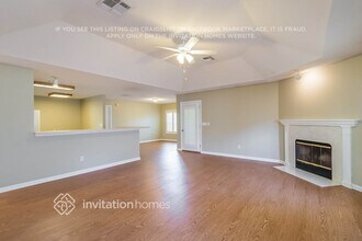 521 Sparrow Branch Cir, Unit APT. 316 in Jacksonville, FL - Building Photo - Building Photo