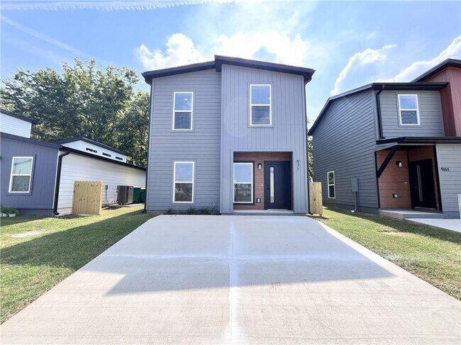 971 Reading RR Ln in Bentonville, AR - Building Photo - Building Photo