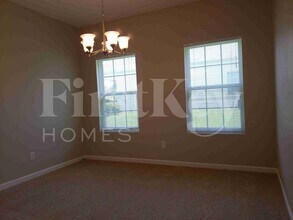 2140 Lauren Woods Dr in Winston-Salem, NC - Building Photo - Building Photo