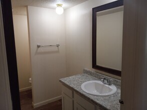 Aspen Meadows in Goshen, IN - Foto de edificio - Building Photo