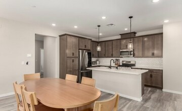 759 E Lark St in Gilbert, AZ - Building Photo - Building Photo