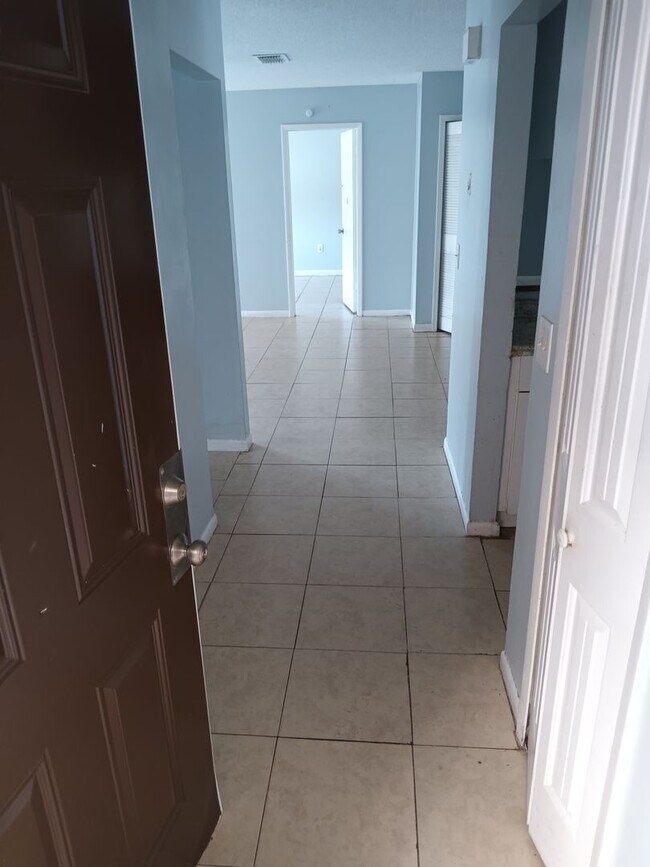 5214 Via Hacienda Cir in Orlando, FL - Building Photo - Building Photo