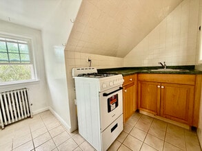 332 Jackson Ave in Hawthorne, NY - Building Photo - Building Photo