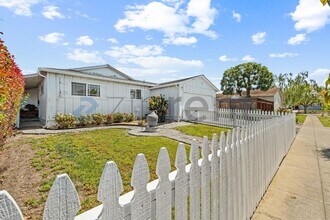 39372 Drake Wy in Fremont, CA - Building Photo - Building Photo