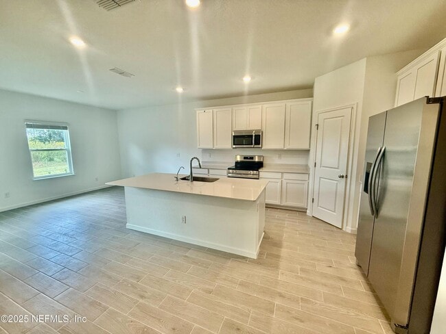 3094 Adelaide Rd in Green Cove Springs, FL - Building Photo - Building Photo