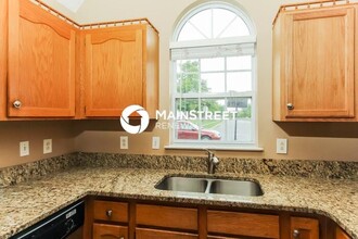 5901 Bridgeway Dr in Indian Trail, NC - Foto de edificio - Building Photo