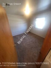 347 Dove St in Oshkosh, WI - Building Photo - Building Photo