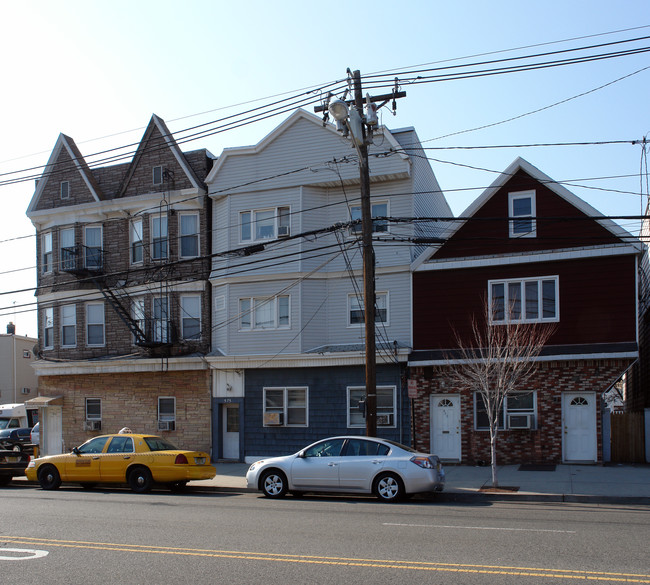 575 Kennedy Blvd in Bayonne, NJ - Building Photo - Building Photo