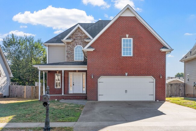 1133 Chinook Cir in Clarksville, TN - Building Photo - Building Photo