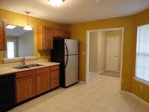 18954 Prairie Crossing Dr in Noblesville, IN - Building Photo - Building Photo