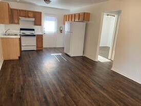 701 Miracle Ln in Cleburne, TX - Building Photo