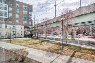 5 Glassworks Ave in Cambridge, MA - Building Photo - Building Photo