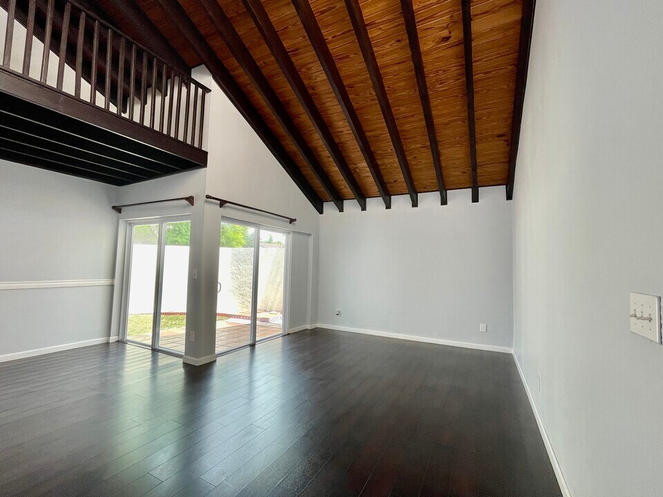 1701 Haverhill Ct in Clearwater, FL - Building Photo