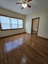 10653 S Mackinaw Ave in Chicago, IL - Building Photo - Building Photo