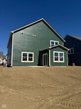 7581 Fallsworth Dr in Avon, IN - Building Photo - Building Photo