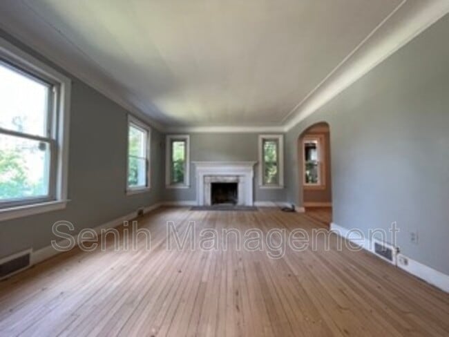 5106 Buckingham in Detroit, MI - Building Photo - Building Photo