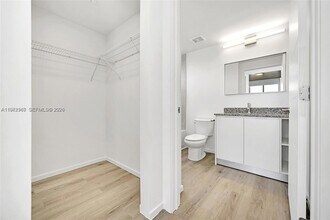 475 NE 125th St, Unit 603 in North Miami, FL - Building Photo - Building Photo