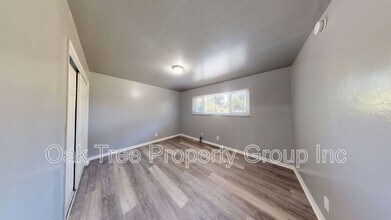 2429-2429 Humboldt Ave in Oakland, CA - Building Photo - Building Photo