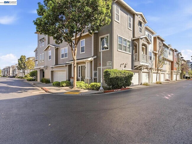 property at 1503 Jetty Dr