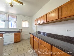 1127 W Oakdale Ave-Unit -Unit 3A in Chicago, IL - Building Photo - Building Photo