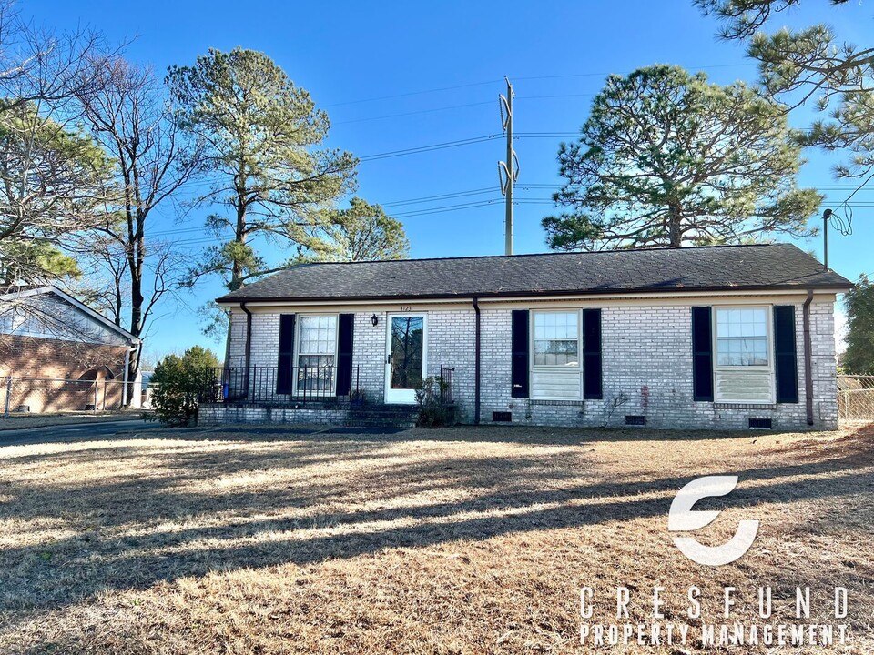 4123 Glenridge Rd in Fayetteville, NC - Building Photo