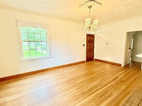 2534 Harris Blvd in Austin, TX - Building Photo - Building Photo