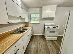 413 Freestone Dr in Euless, TX - Building Photo - Building Photo
