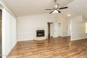 110 Cardinal Dr in Sebastian, FL - Building Photo - Building Photo