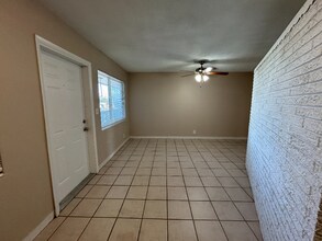 3049 NW 9th Ave in Wilton Manors, FL - Building Photo - Building Photo