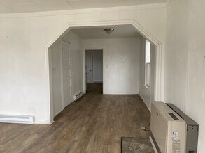 310 Chestnut St in Anaconda, MT - Building Photo - Building Photo