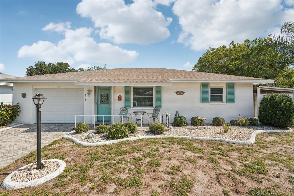 708 Rutgers Pl in Sun City Center, FL - Building Photo
