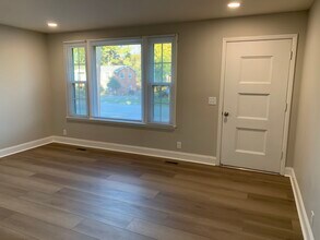 276 Bonnasprings Dr in Hermitage, TN - Building Photo - Building Photo