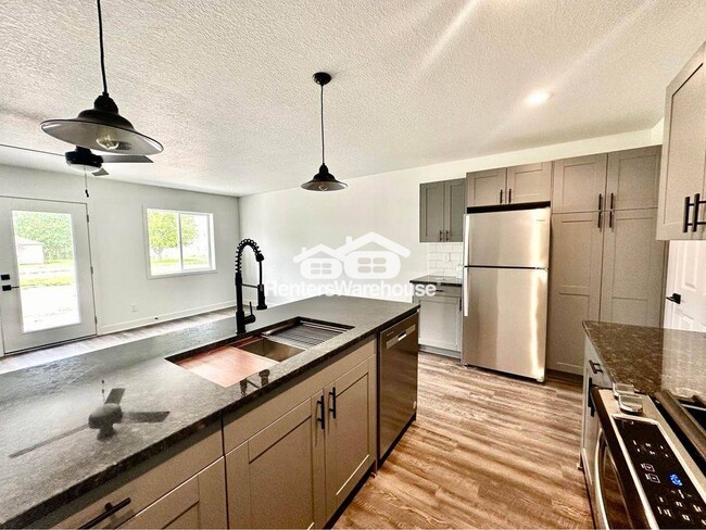 property at 2103 Willis Ave