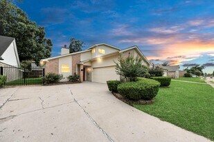 3615 Palm Grove Dr in Missouri City, TX - Building Photo