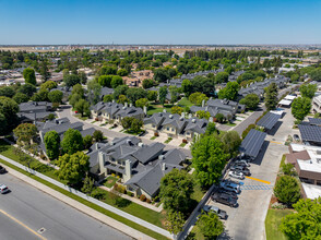 5500 Lennox Ave in Bakersfield, CA - Building Photo - Building Photo