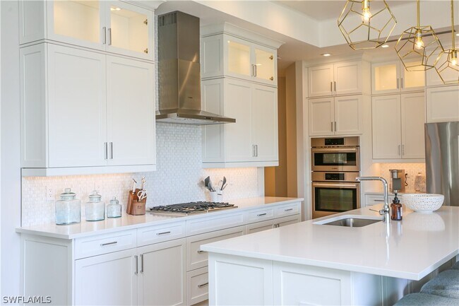 property at 3290 Dorado Ln
