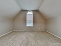 10164 Commons Crossing photo'