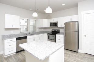 Bella Grace in Pleasant Grove, UT - Building Photo