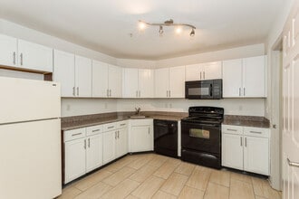 ReNew Druid Hills in Decatur, GA - Building Photo - Building Photo