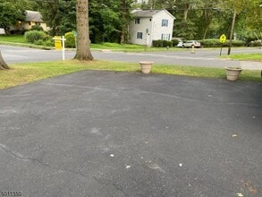 105 Union Ave in New Providence, NJ - Foto de edificio - Building Photo