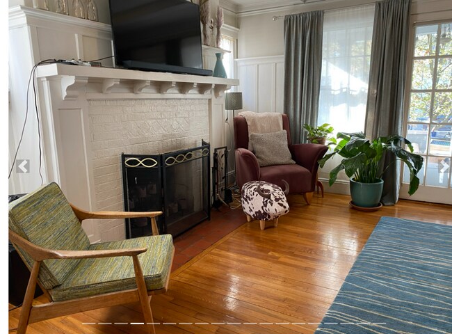 32 Russell St, Unit 1 in Brookline, MA - Building Photo - Building Photo