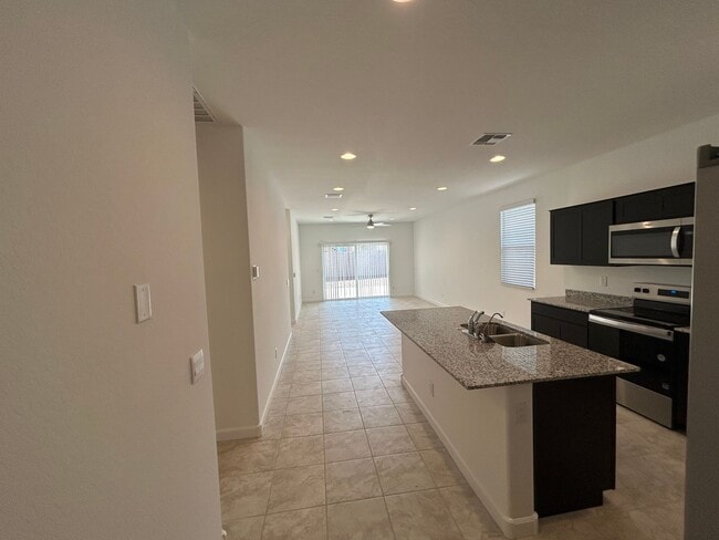 5597 E Button Ln in Queen Creek, AZ - Building Photo - Building Photo