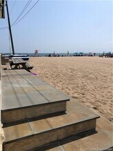 21 Seaside Ln in Old Lyme, CT - Building Photo - Building Photo