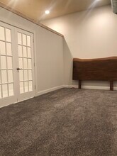 809 N 2nd St, Unit 2nd floor in Philadelphia, PA - Building Photo - Building Photo