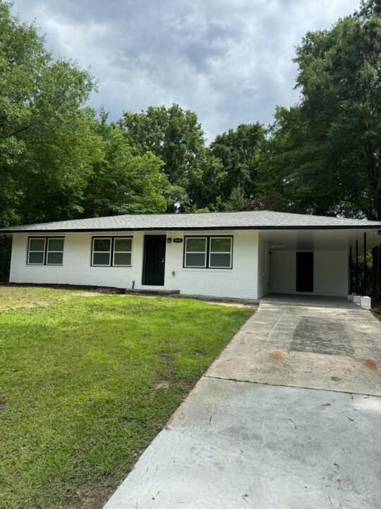 3850 Spencer Cir in Macon, GA - Building Photo