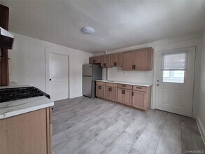 207 Mill St in Poughkeepsie, NY - Building Photo - Building Photo