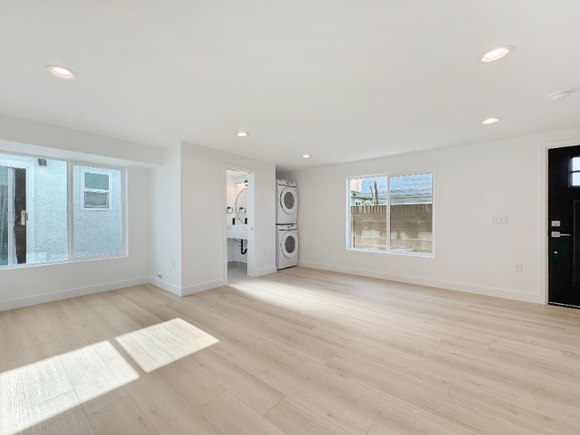 4461 Farquhar Ave in Los Alamitos, CA - Building Photo - Building Photo